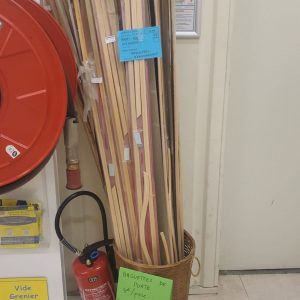 la baguette d’encadrement Louis XV (1039).