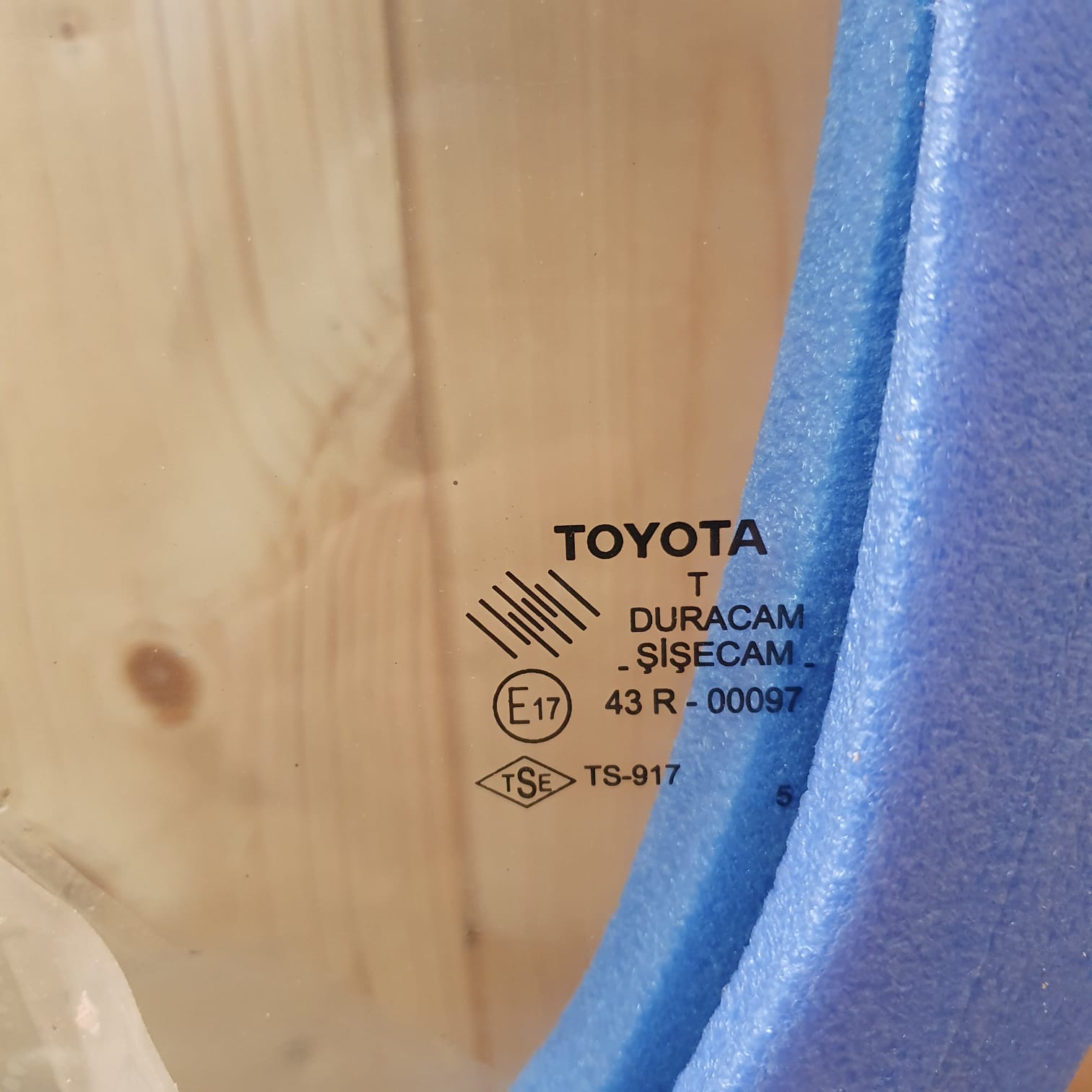 VITRE TOYOTA (4117) – Image 2