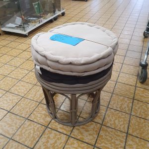 POUF (2541)