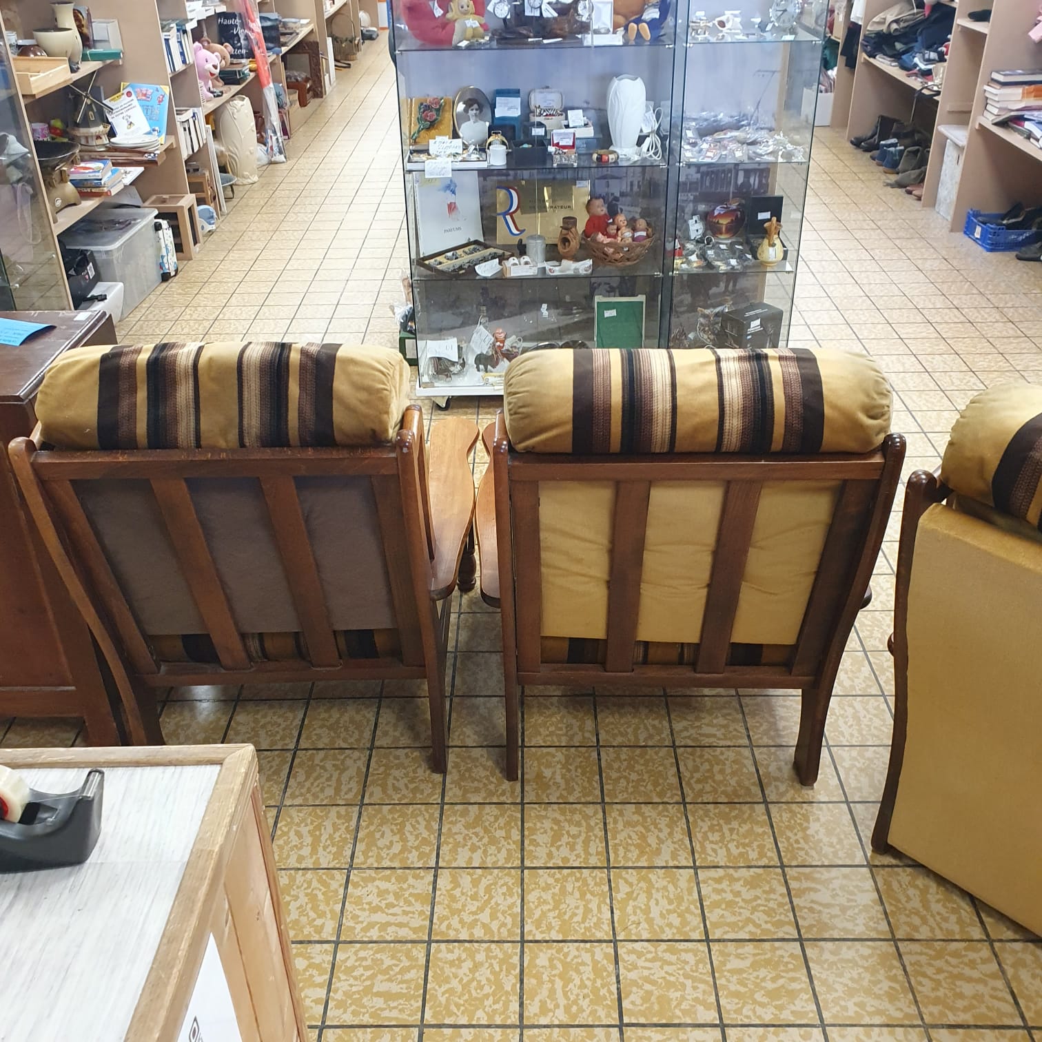 CANAPE/LIT + FAUTEUIL (2666) – Image 3