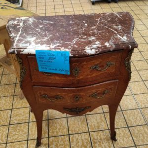 PETITE COMMODE STYLE LOUIS XV (5023)