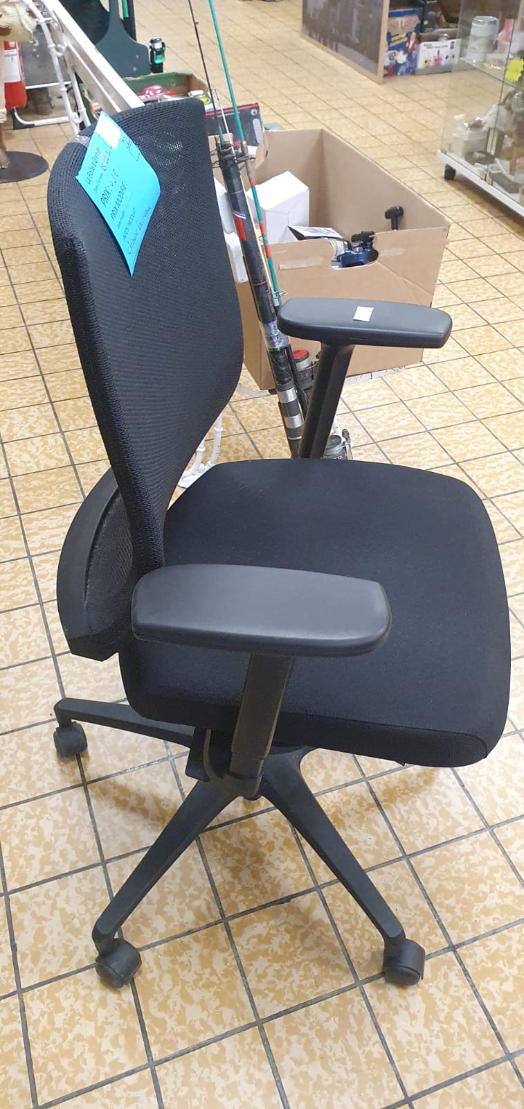 chaise bureau (1572) – Image 2