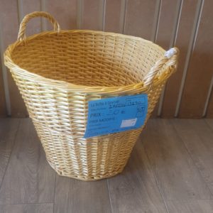Panier en osier (13290)