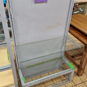PETITE VITRINE (12130)