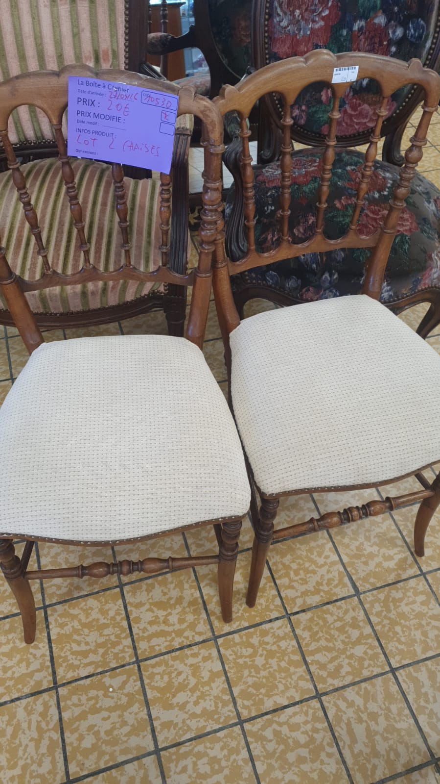 LOT 2 CHAISES (10530)