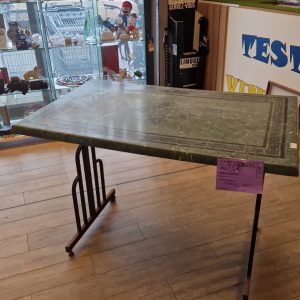 table verte (10674).