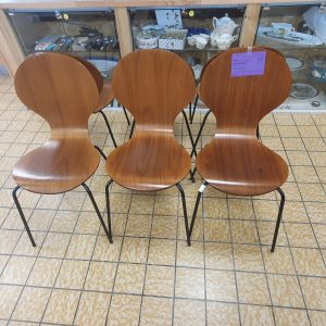 LOT 6 CHAISES (11761)