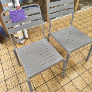 LOT 2 CHAISES (114)