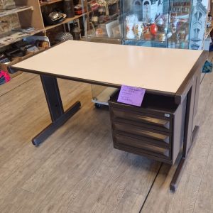 bureau 3 tiroirs (1089).