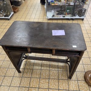 Bureau (3982)