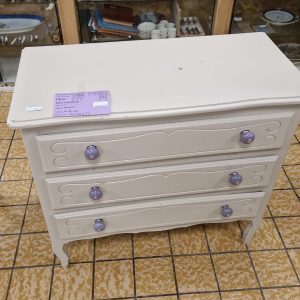 COMMODE (1769)