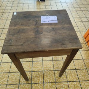 TABLE (6056)