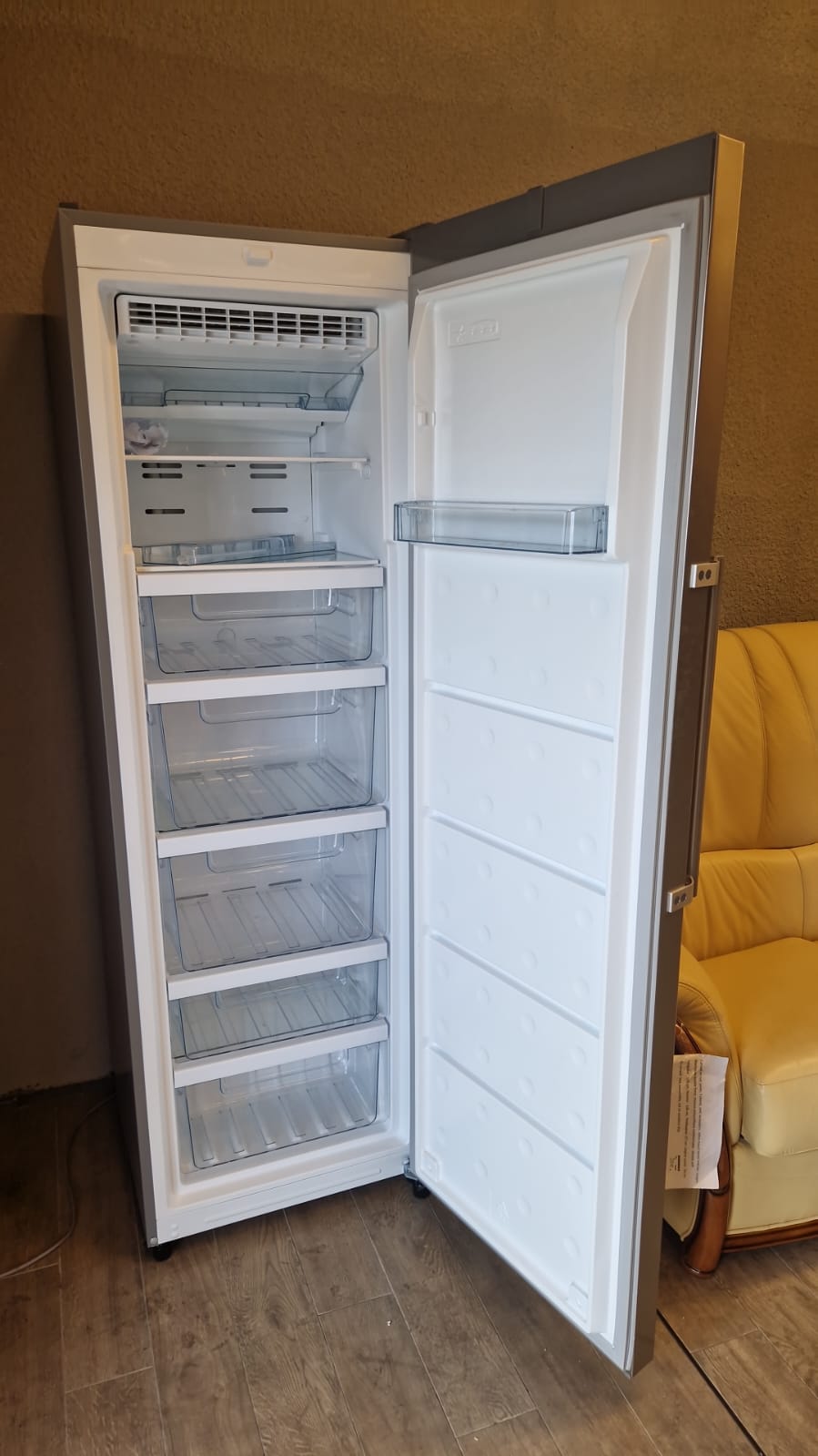 congélateur armoire (10625). – Image 2