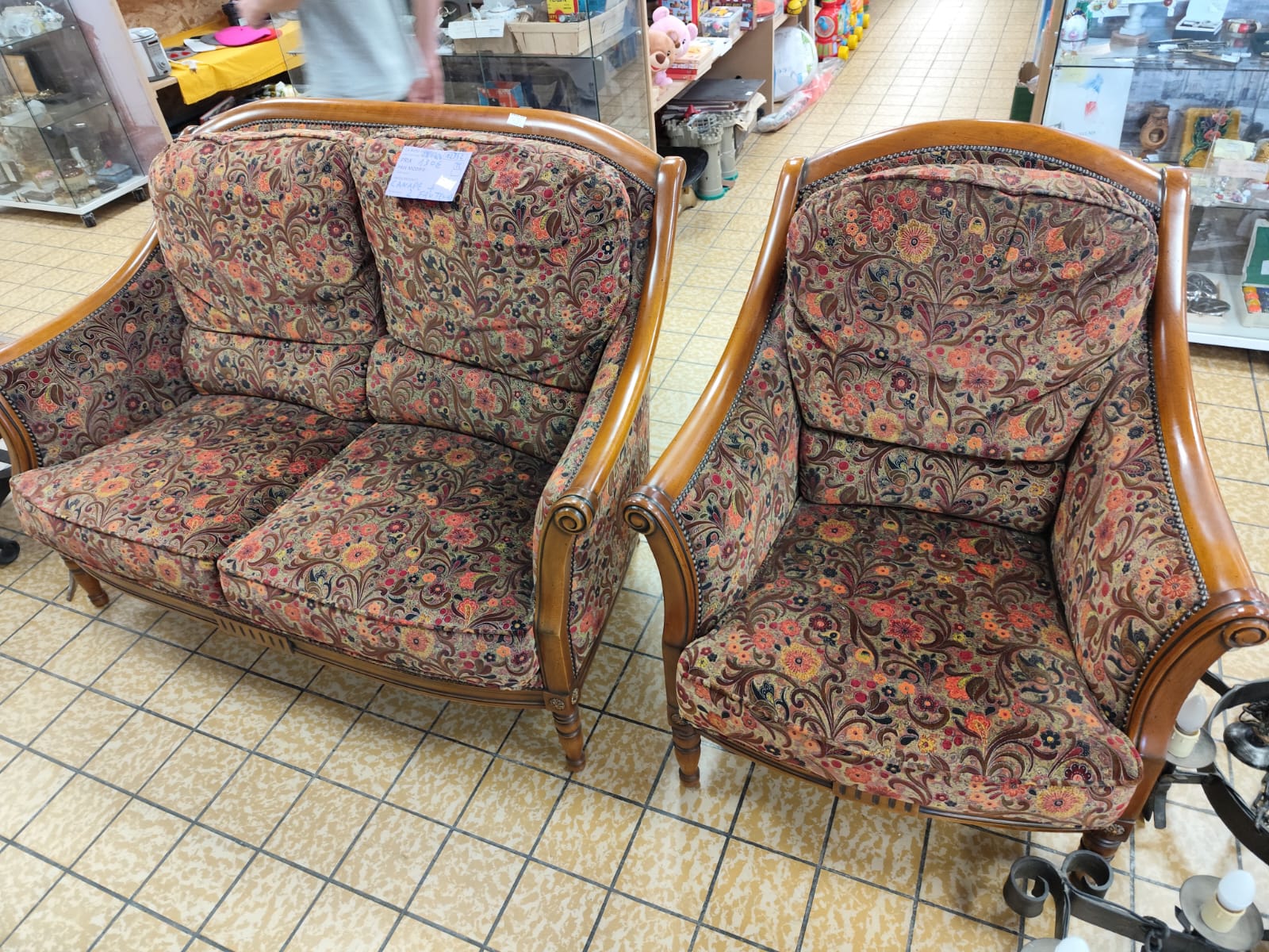 CANAPE + 2 FAUTEUILS (12342)