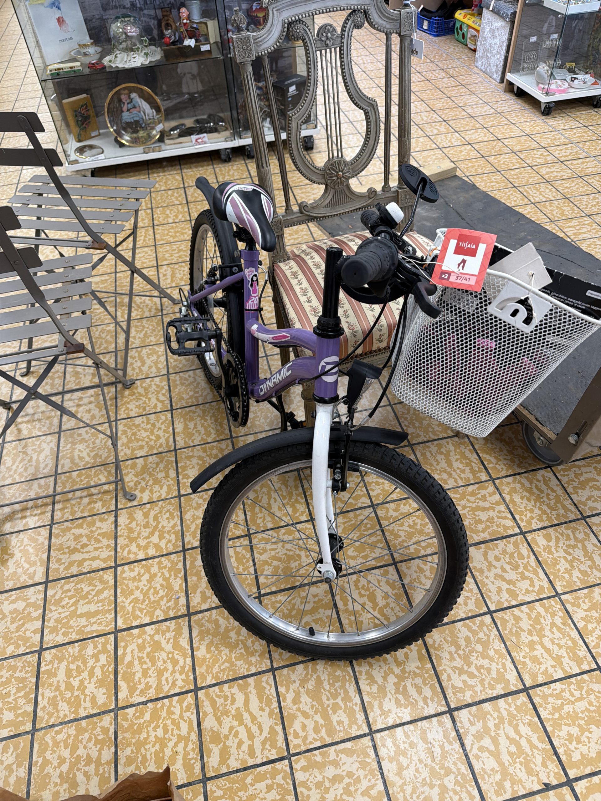Vélo (2559)
