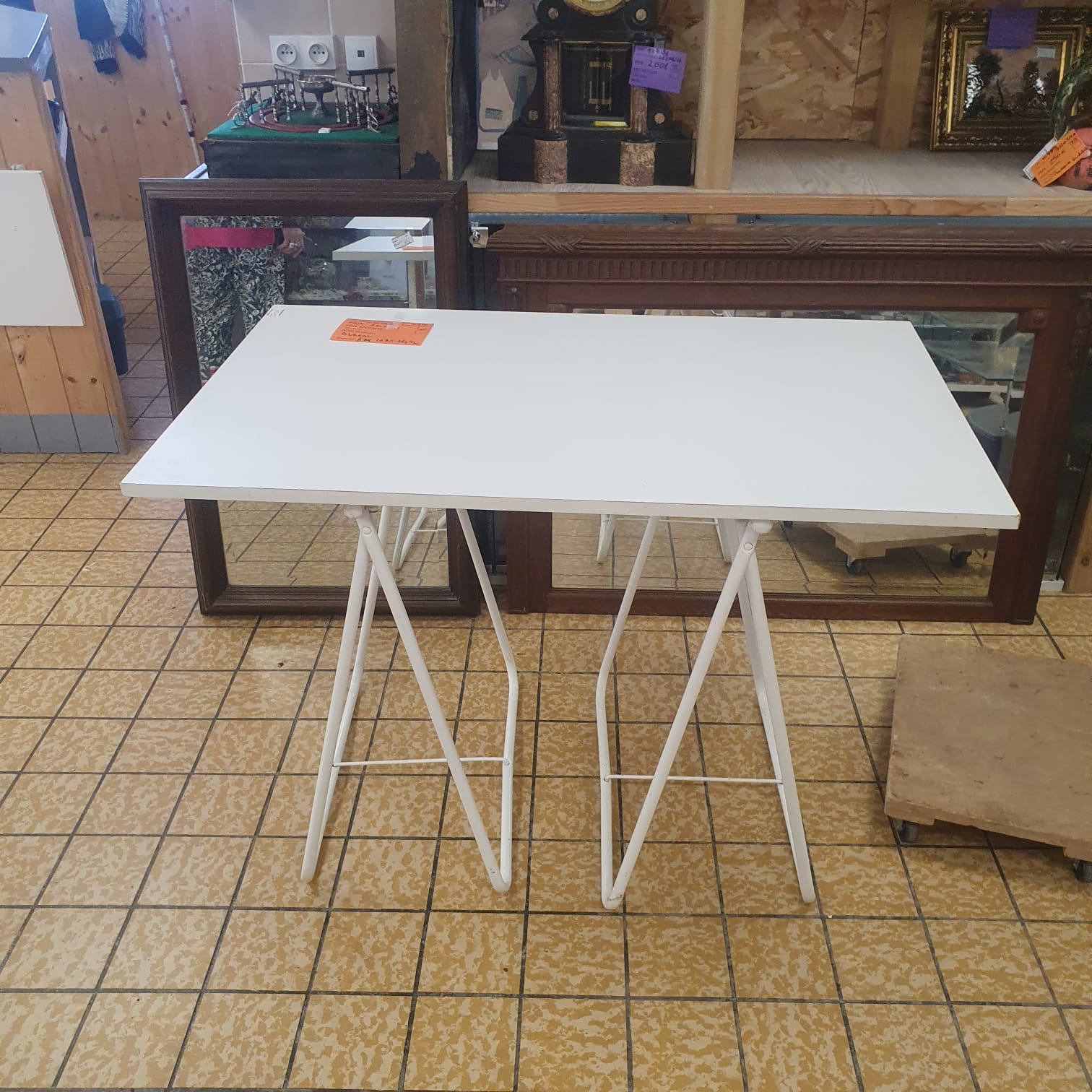 BUREAU (4310)