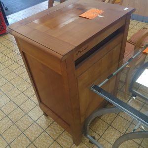 CONFITURIER (7414)