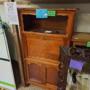 SECRETAIRE (5023)