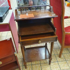 MEUBLE D APPOINT (5023)