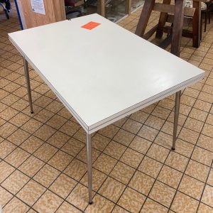 TABLE FORMICA + RALLONGES (3759)