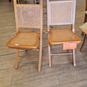 les 2 chaises (13968).