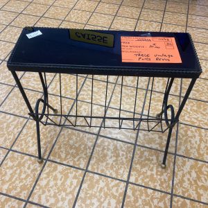 PETITE TABLETTE PORTE REVUES VINTAGE (11473)